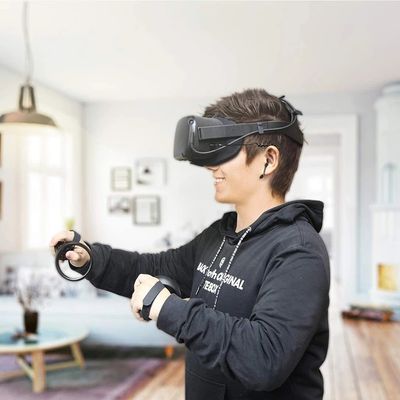 L'usine vend des accessoires de VR en gros à travers des frontières